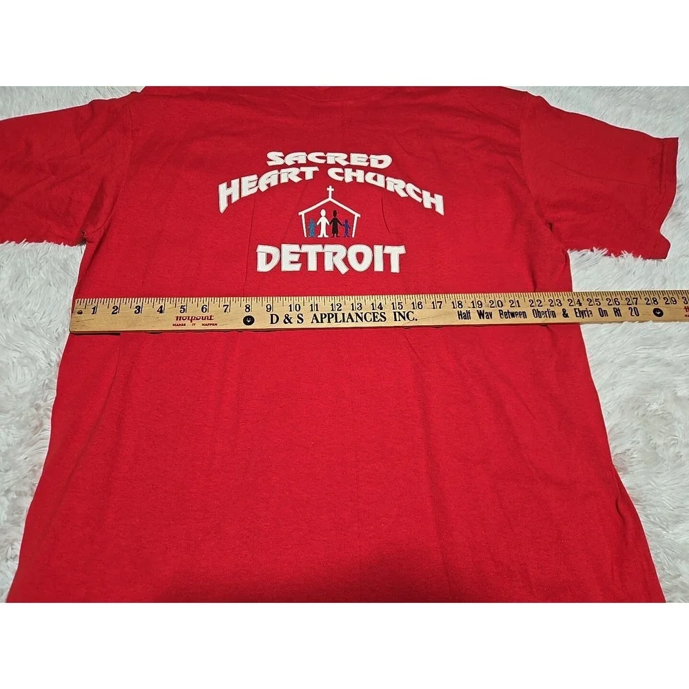 Vintage 90s Sacred Heart Church Detroit 2XL T-Shirt Tee Union Made‎ In USA Red